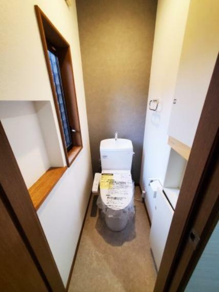 2階トイレも新調しております