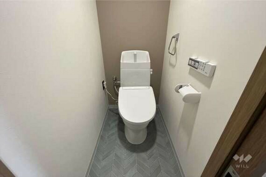 トイレは温水洗浄機能便座付き！冬でも快適に使うことができるので便利で安心ですね！
