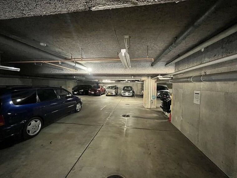 最新の駐車場空き状況はお気軽にお問い合わせください。
