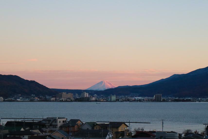 南面バルコニーからの眺望（富士山を望む）
