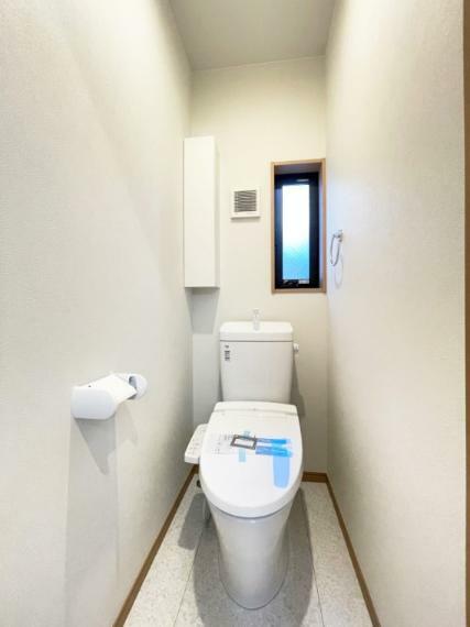 トイレは1階と2階それぞれに配置されていてとても便利です。