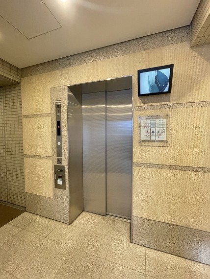 エレベーター（3基ございます）