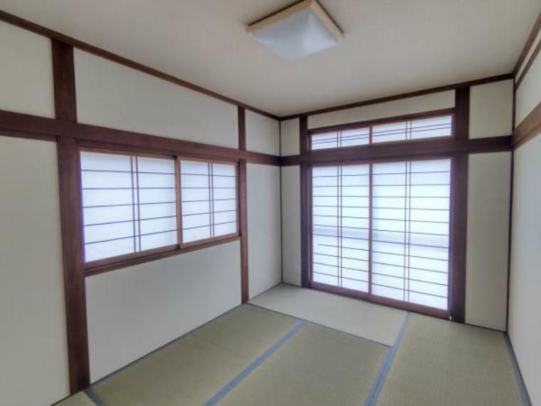 【リフォーム中・和室】和室は畳の表替え、襖障子張り替え、天井壁クロス交換を行います。