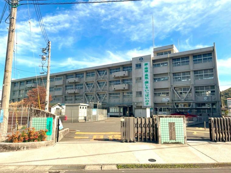 朝倉第二小学校
