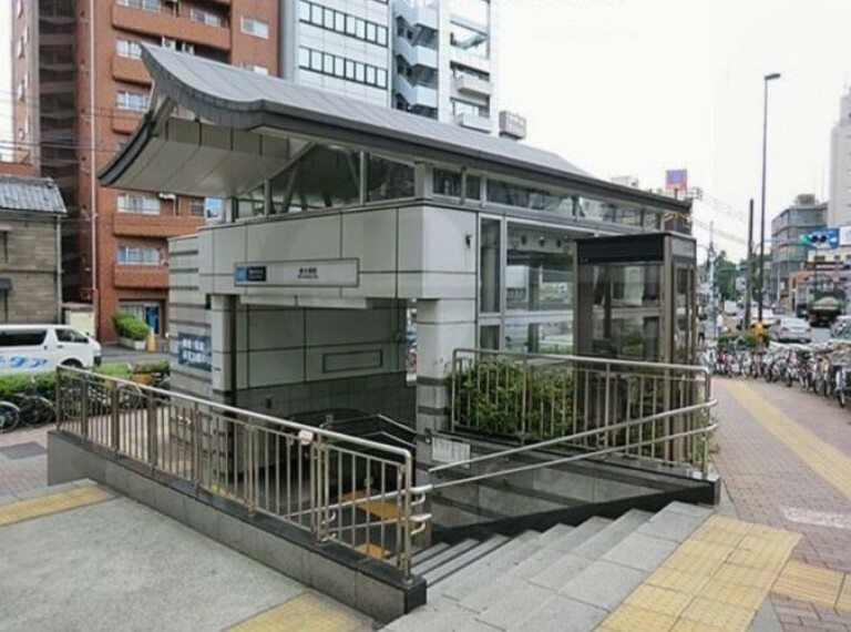 新大塚駅（東京メトロ 丸ノ内線） 徒歩9分。