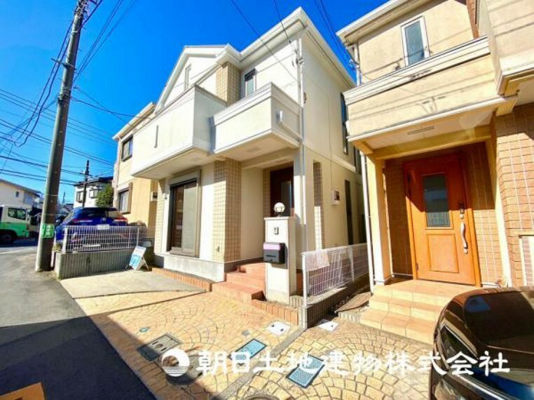 田園都市線「宮崎台」駅から徒歩約20分！南道路に面した明るい邸宅です！