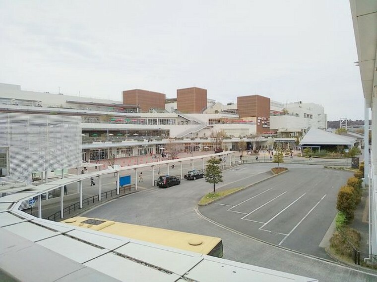 辻堂駅（JR東日本 東海道本線） 徒歩18分。辻堂駅