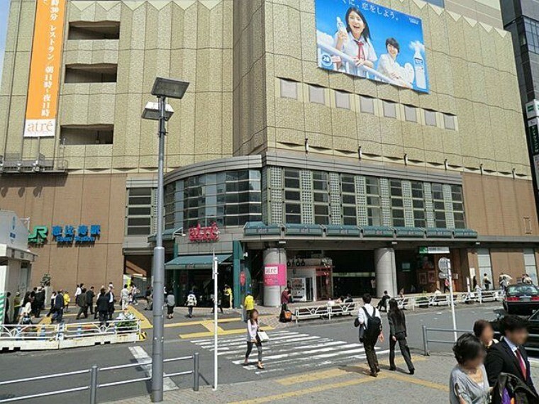 恵比寿駅（山手線・埼京線・湘南新宿ライン・日比谷線） 徒歩19分。