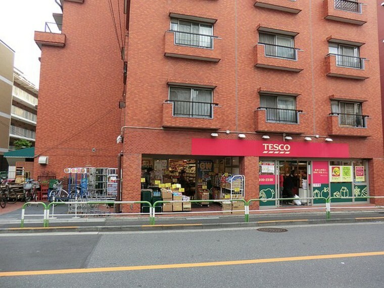 テスコ小石川店