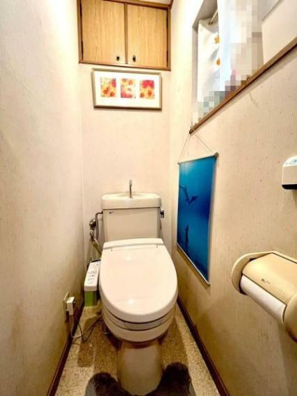 【トイレ】温水洗浄便座つきで快適です