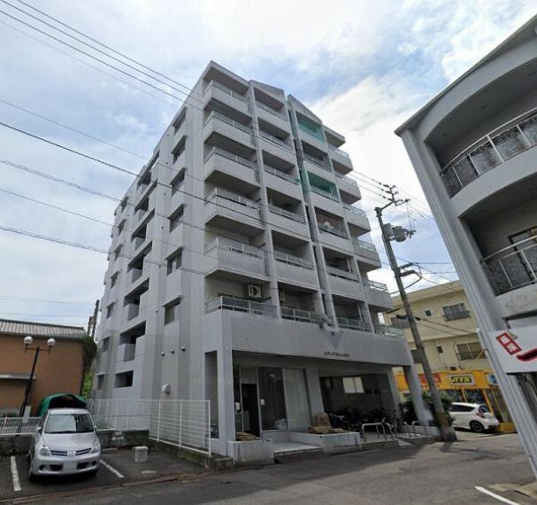 アルファ藤塚町(1R) 7階の外観