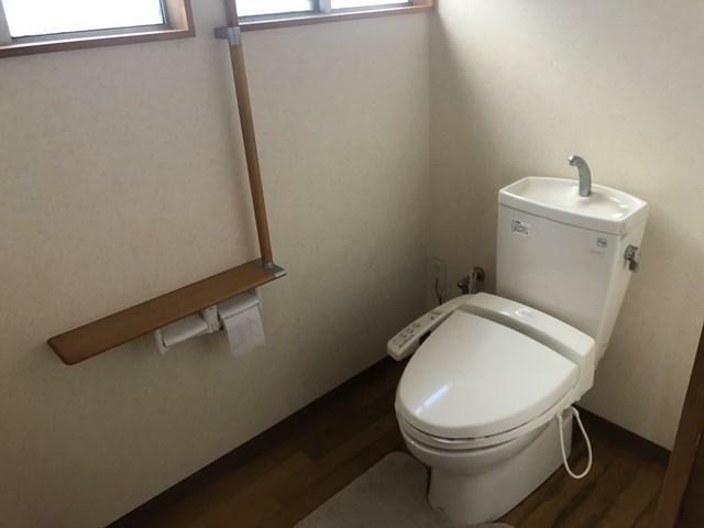 トイレは1階にあります。