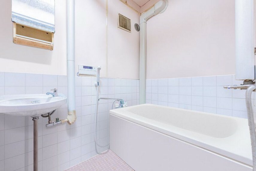 浴室※画像はCGにより家具等の削除、床・壁紙等を加工した空室イメージです。