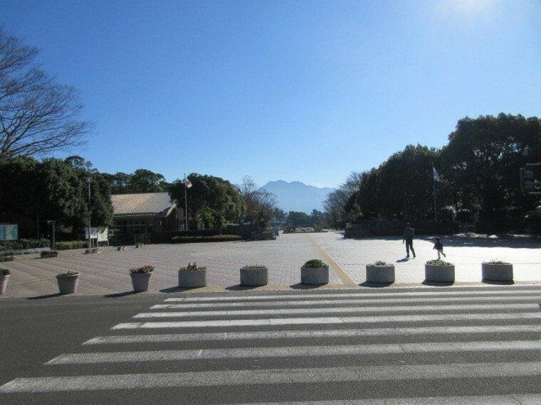 吉野公園都市公園100選のひとつ、鹿児島市の中心から北東の高台にある自然豊かな都市公園。