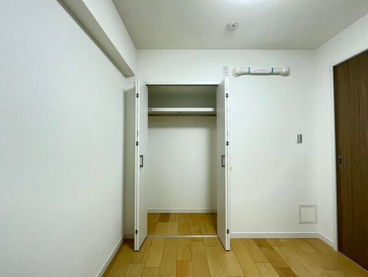 各居室にクローゼットをご用意。タンスなどを置かなくてもいいので、お部屋を広く使うことができます。