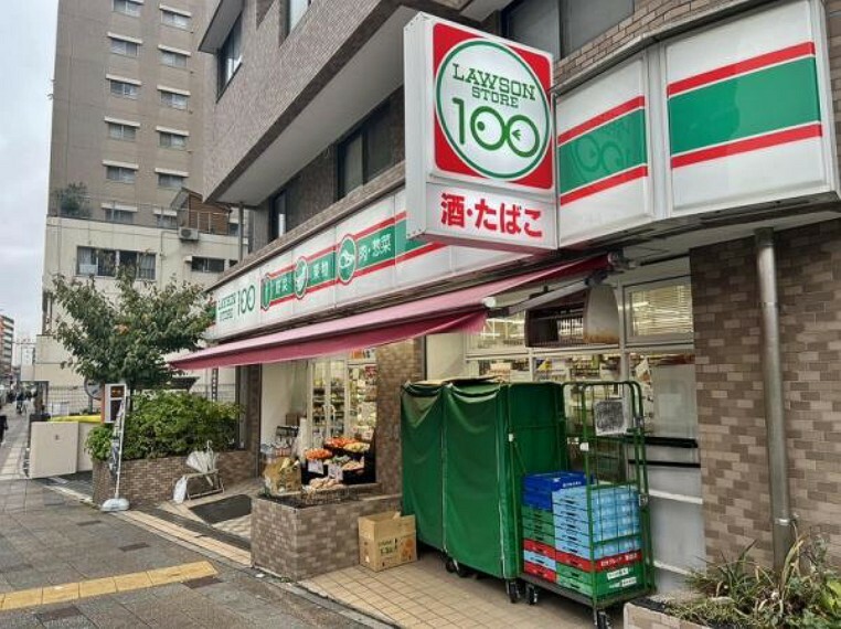 ローソンストア100横浜吉野町店