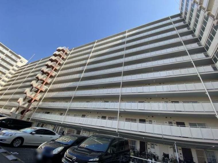 京阪本線「関目」駅徒歩8分に立地のマンションです。