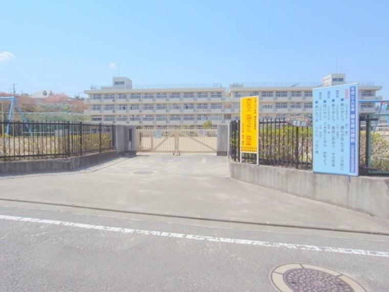 仙台市立片平丁小学校　徒歩8分　634m