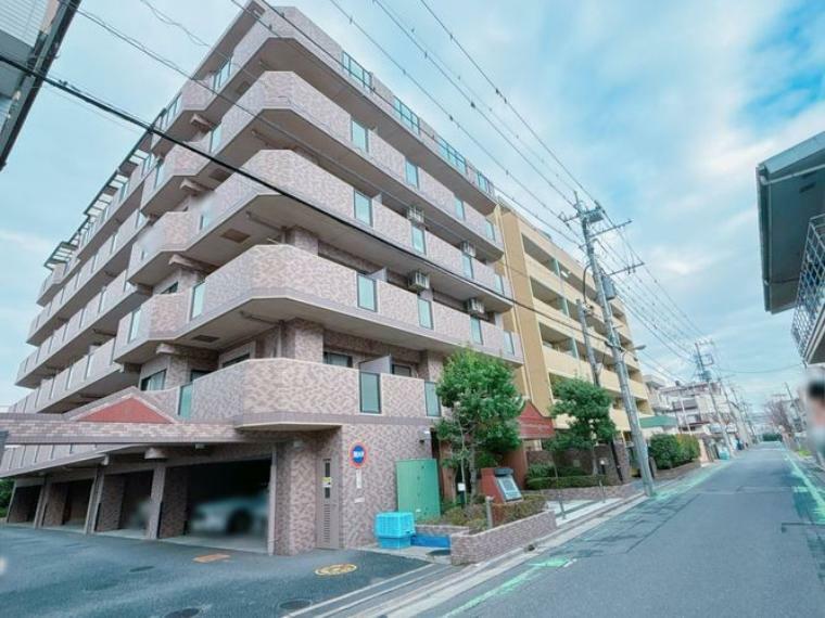 【外観】平成9年8月築　新耐震基準のマンションです。埼京線「戸田公園」駅まで徒歩8分。