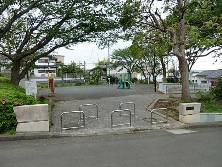 西飯島第二公園