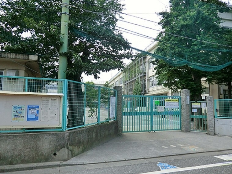 高井戸第三小学校