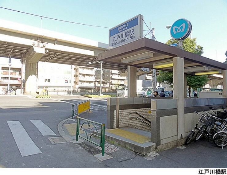 江戸川橋駅（現地まで160m）