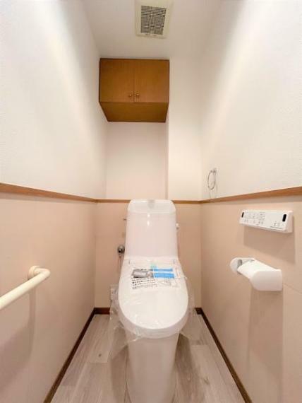 【トイレ:リフォーム済】トイレです。トイレはLIXIL製のトイレに新品交換しました。