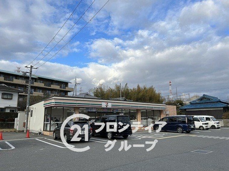 セブンイレブン生駒北田原町店 徒歩16分。