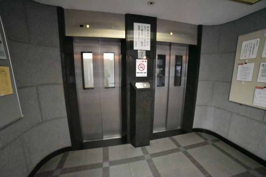 エレベーターは2基ございますので待ち時間少なめです！
