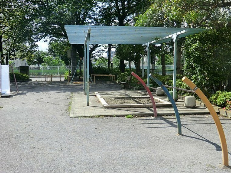 三田西児童遊園