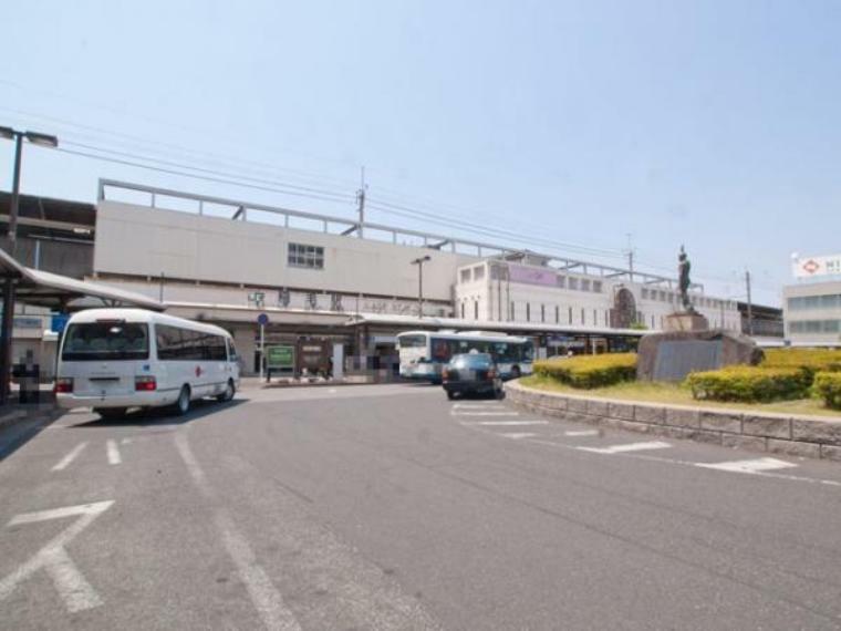 JR総武線「稲毛」駅までバス16分、「京成団地入口」停歩4分