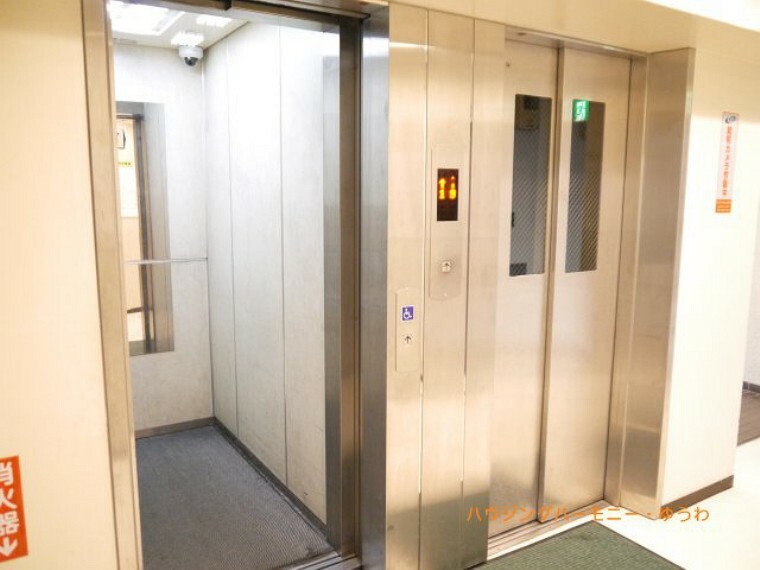エレベーターが2基あり、忙しい時間帯も安心です。