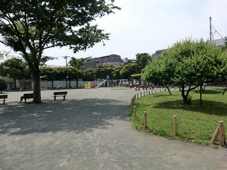 岡野公園まで約840m