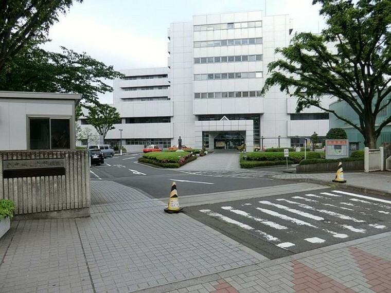 東京都立大塚病院 徒歩9分。