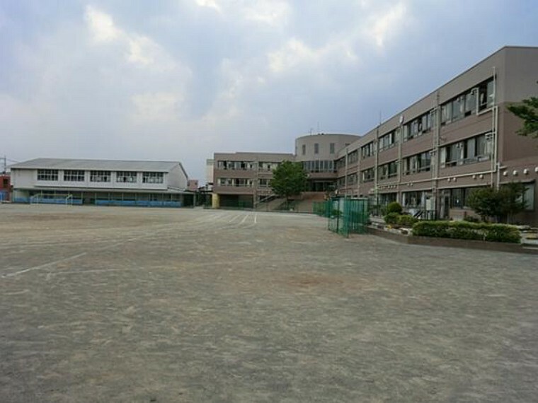 井田中学校