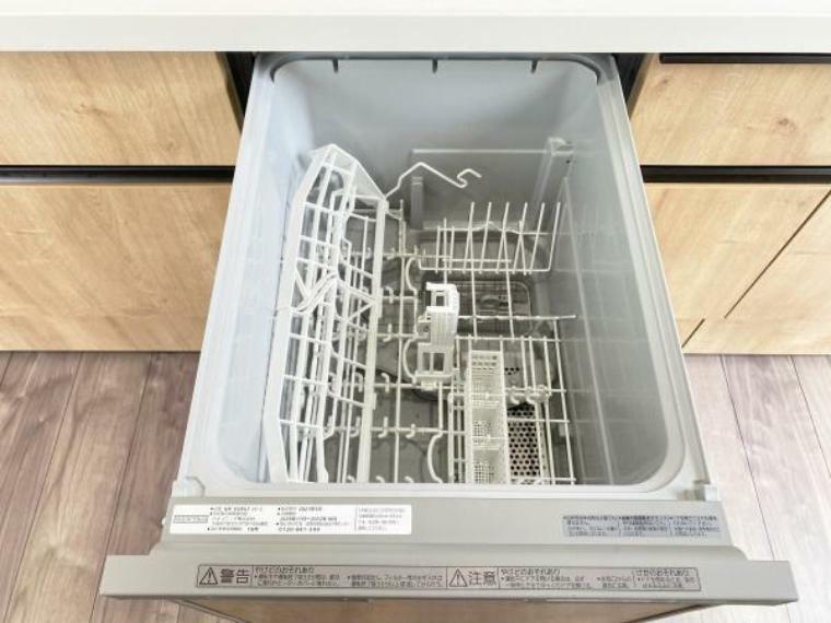 ビルトイン食洗機付きですので、家事の時短も図れます。