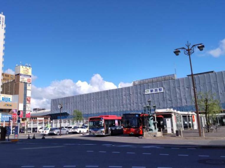【周辺環境】JR新潟駅まで約600m（徒歩8分）です。通勤・通学で毎日利用する方にとっては、距離が近くて嬉しいですね。