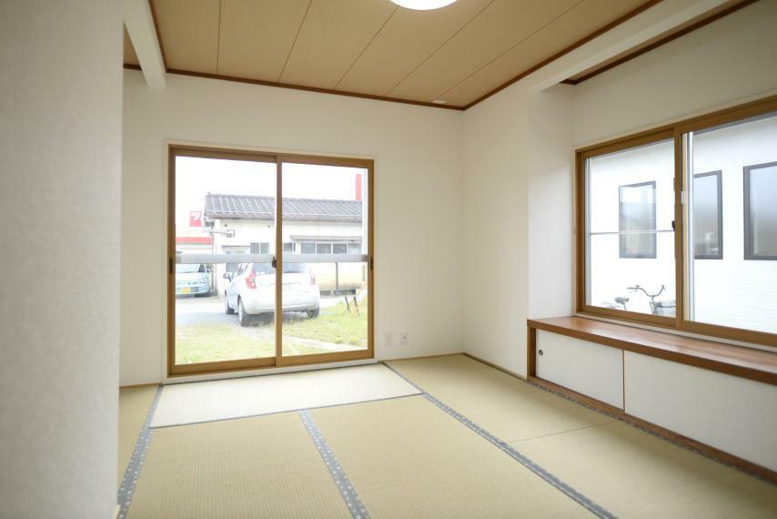 和室は小さいお子様のお昼寝や遊びのスペースに、また来客スペースとしてもおすすめです。