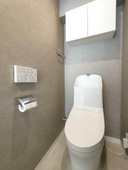 ・トイレ 清潔感のある空間に、使いやすく調整可能な洗浄機能を標準装備。