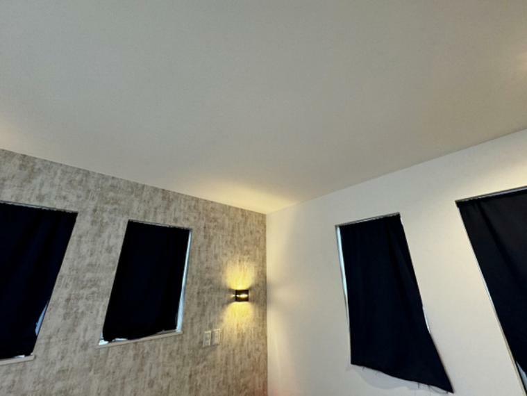 ■三面採光の主寝室はゆとりの10.25畳