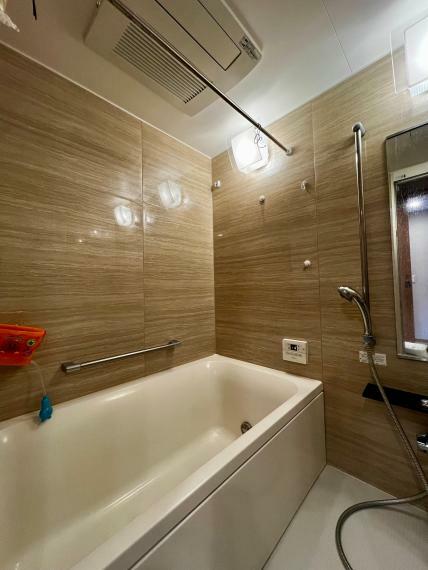 ・1418サイズのバスルーム<BR/>・24時間換気システム<BR/>・浴室暖房乾燥機<BR/>・ミストサウナ付