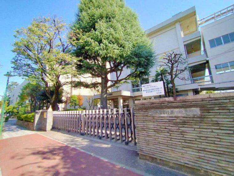 武蔵野市立第一中学校 徒歩22分。