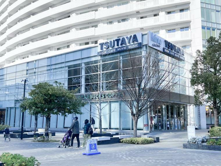 ■スターバックスコーヒー TSUTAYA 横浜みなとみらい店