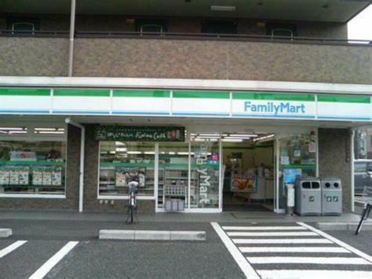 ファミリーマートMYS杉本町駅前店