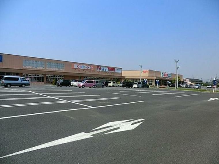 久喜パークタウンショッピングセンター