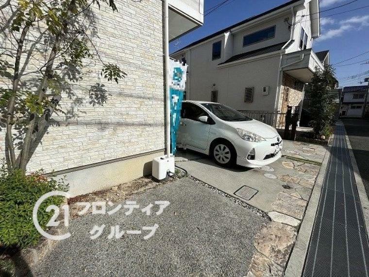 お車持ちの方にも嬉しいカースペース完備