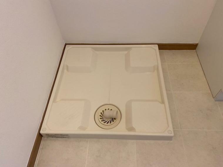 防水パン付き室内洗濯機置き場。