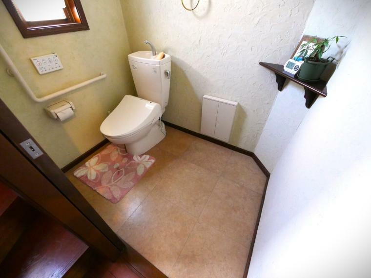 1階トイレは車椅子に対応できるスペースを確保しています！