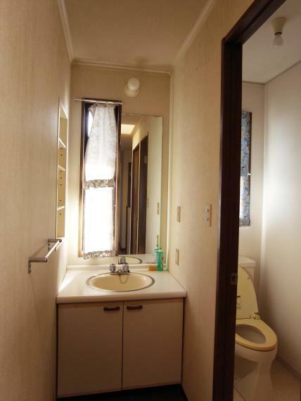 2階洗面/トイレ<BR/>室内（2024年4月）撮影