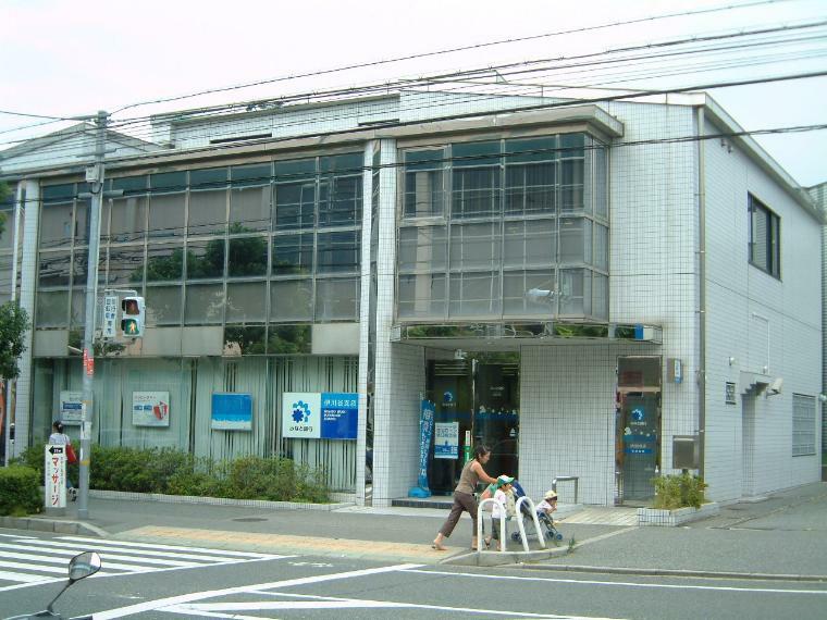 【銀行】みなと銀行　伊川谷支店まで709m